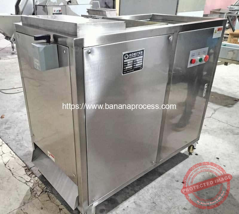 Romiter-Green-Banana-Peeling-Machine-for-Brasil-Customer